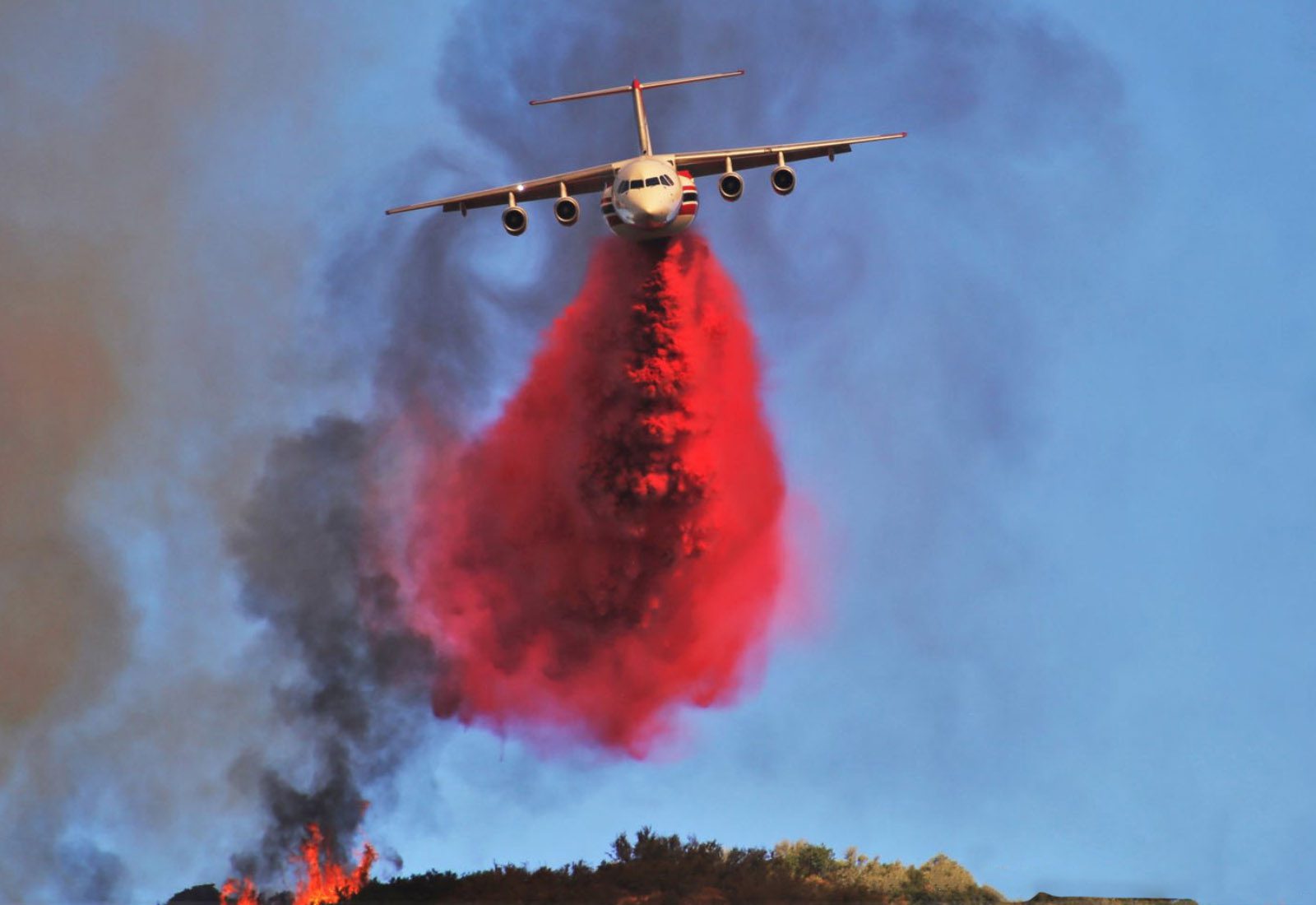 Falko Aircraft Fighting US Wildfires