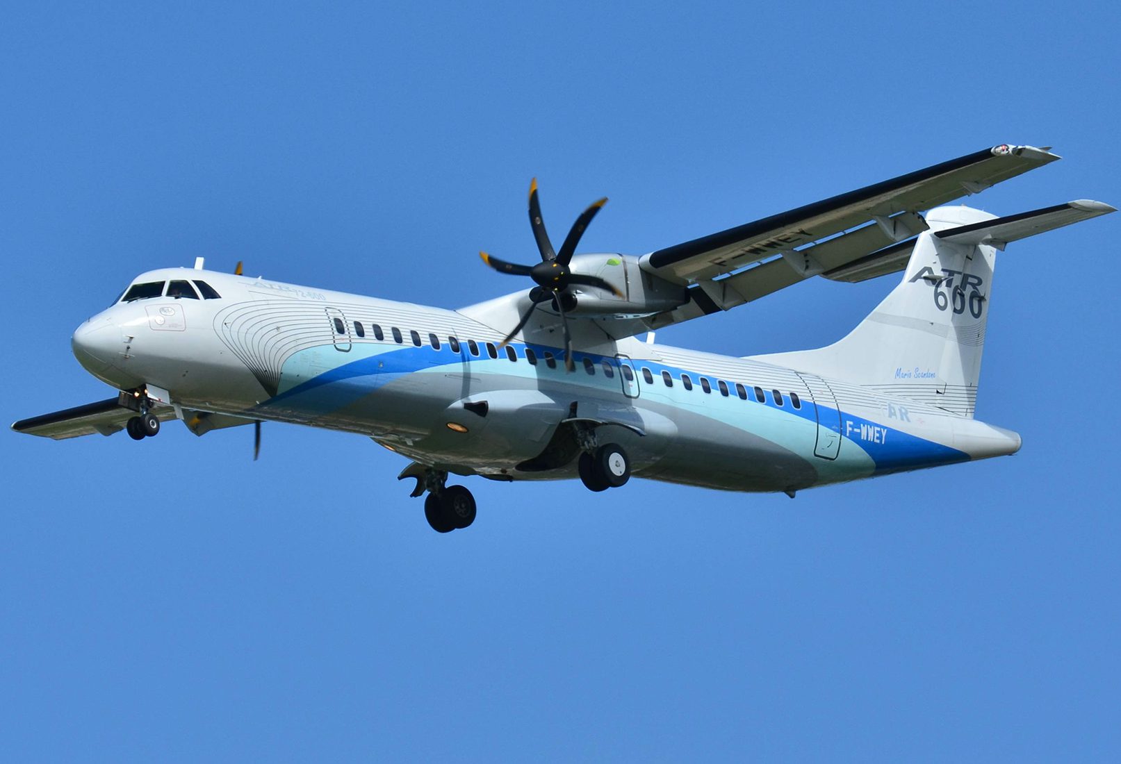 Falko announces the Lease of 5 new ATR 72-600 turboprop aircraft to IndiGo