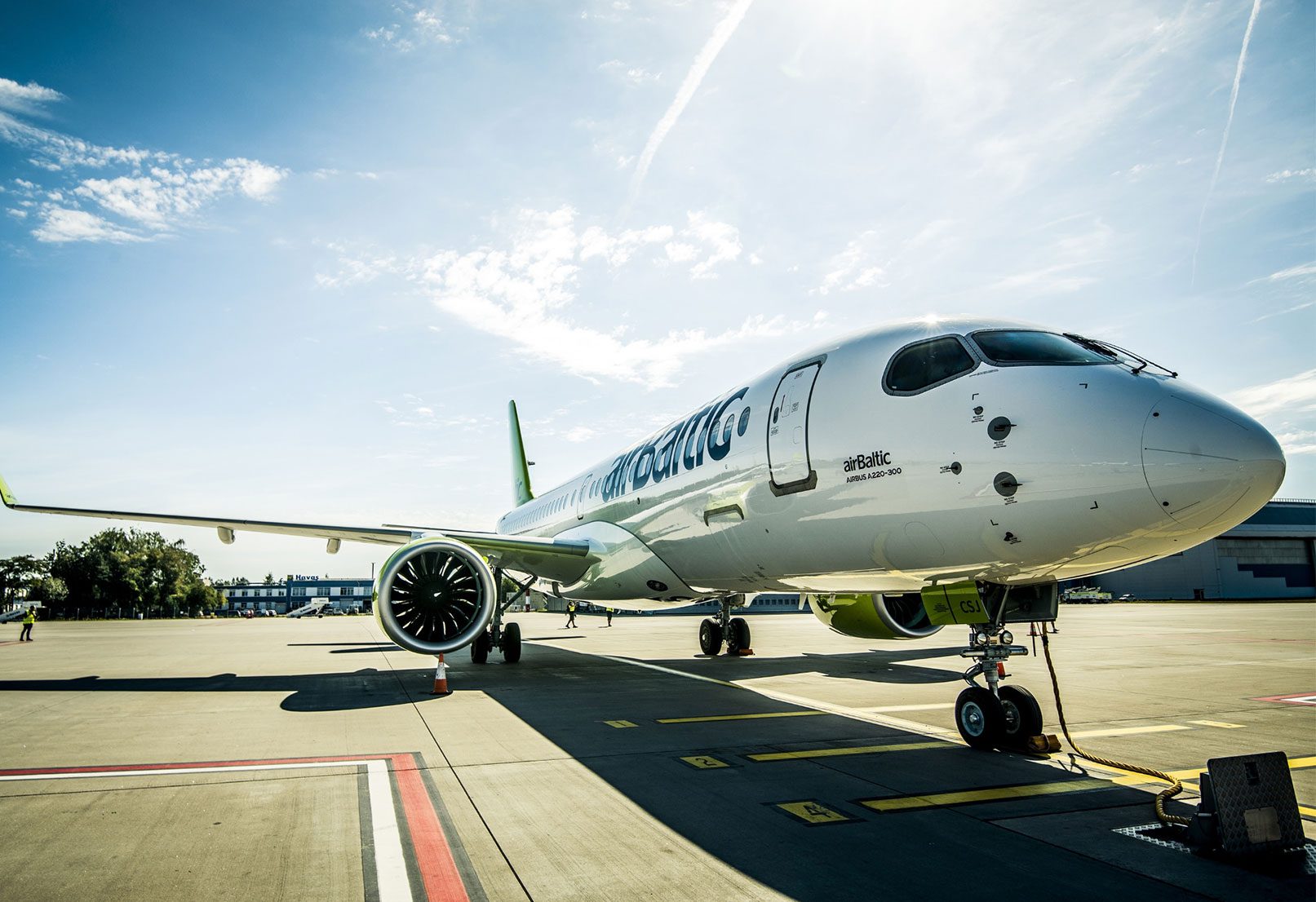 Falko Announces Sale of Two A220-300s to Macquarie AirFinance