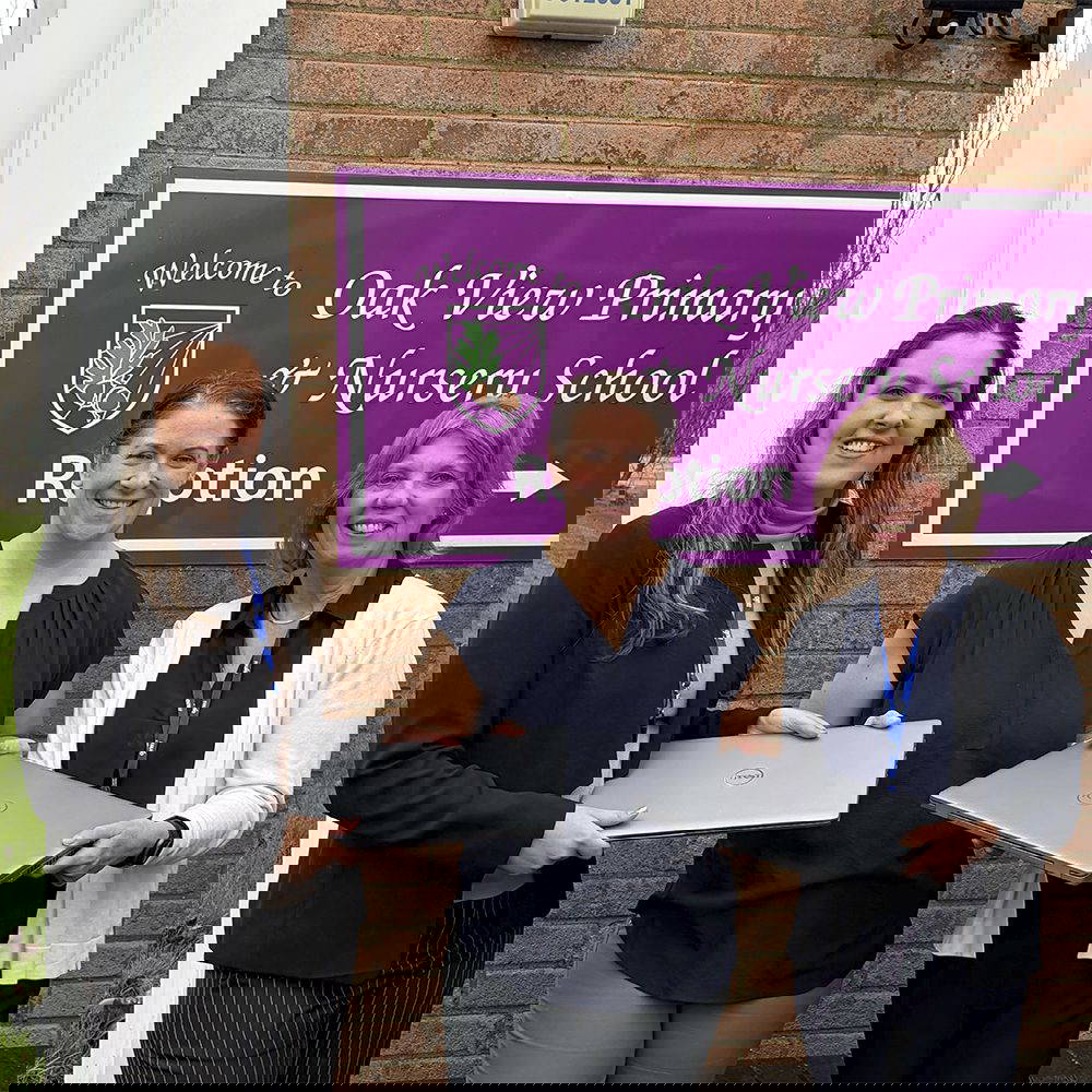 Laptop Donations_web_0000_Oak Hill_Siobhan Stuart_Deputy Headteacher